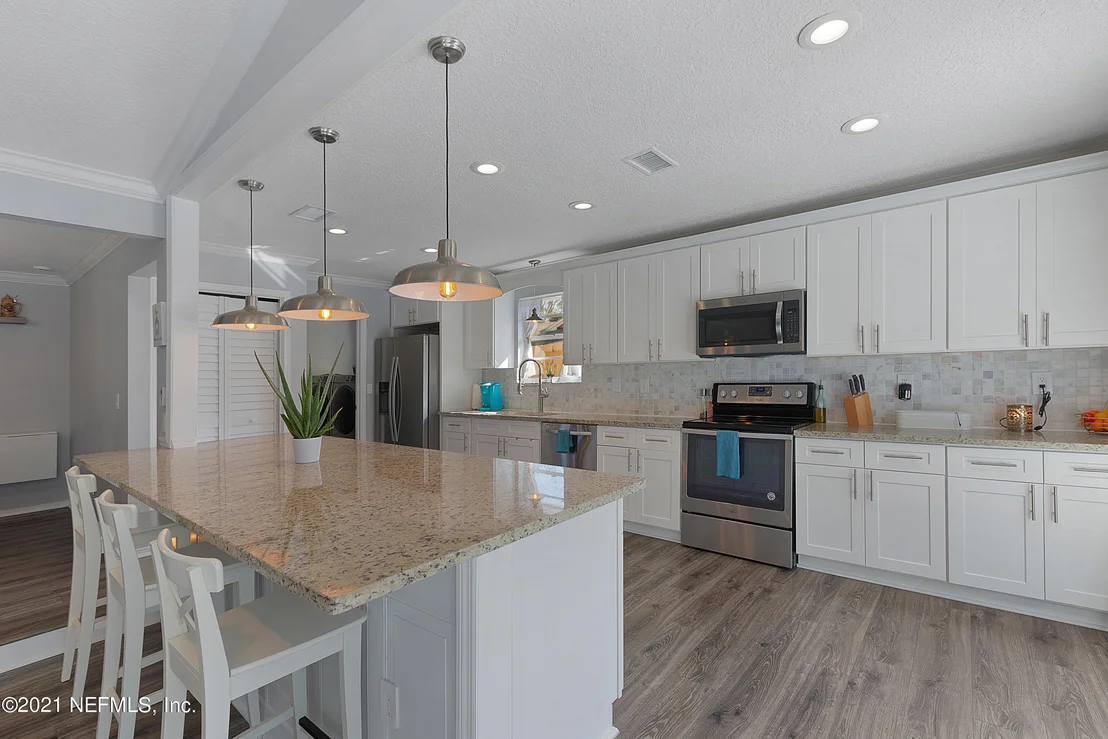 Photo of 2397 FERNVIEW Drive