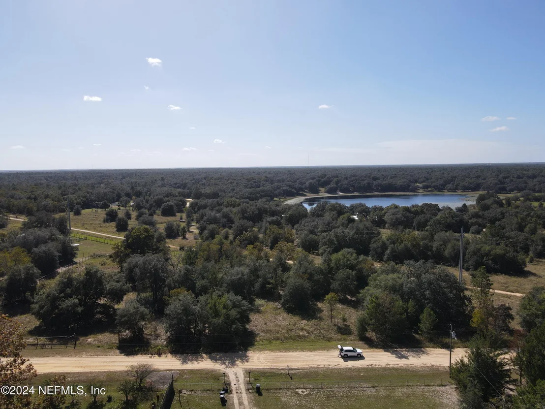 Photo of 5825 SEQUOIA Road