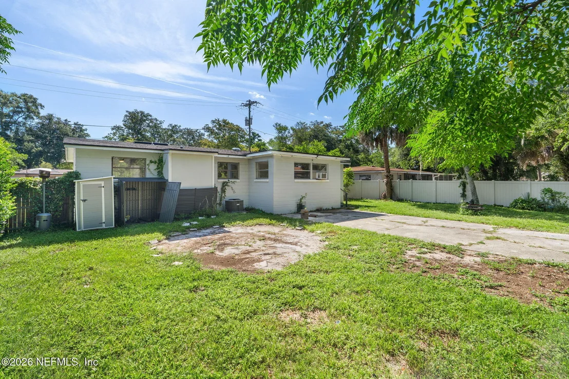 Photo of 3728 ROGERO Road