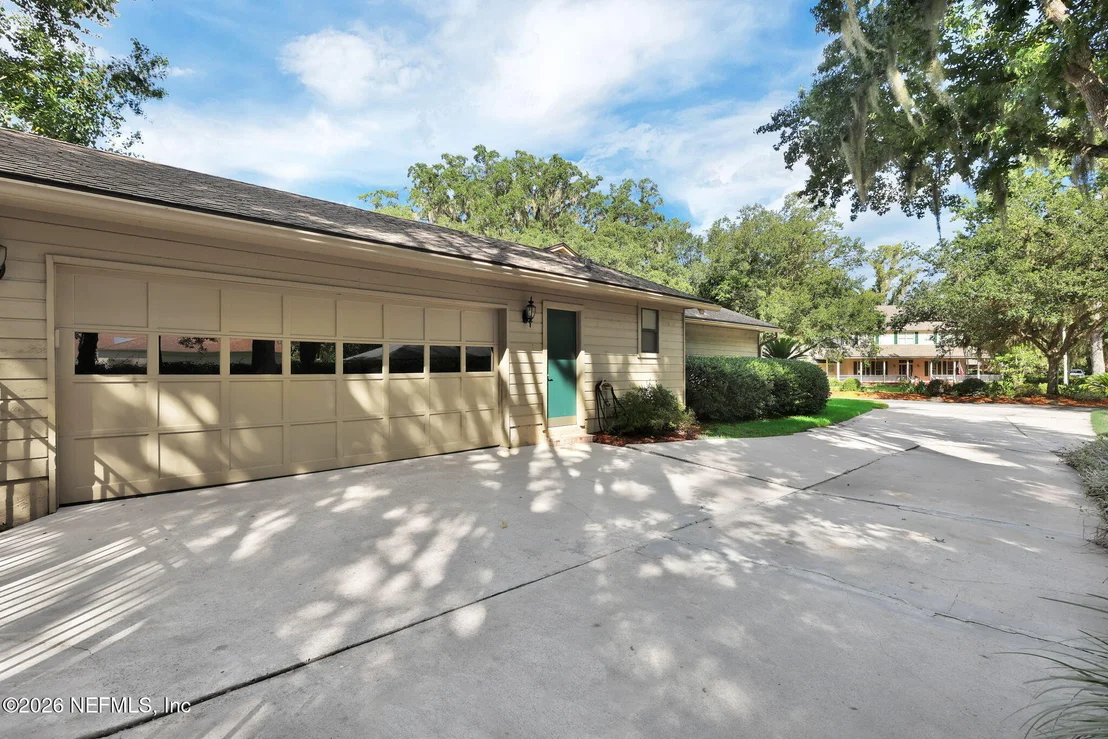 Photo of 1076 MAINSAIL Lane