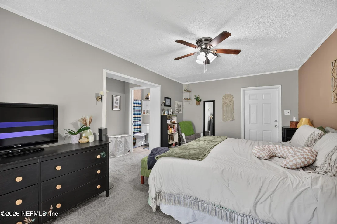 Photo of 1212 CRESTFIELD Road