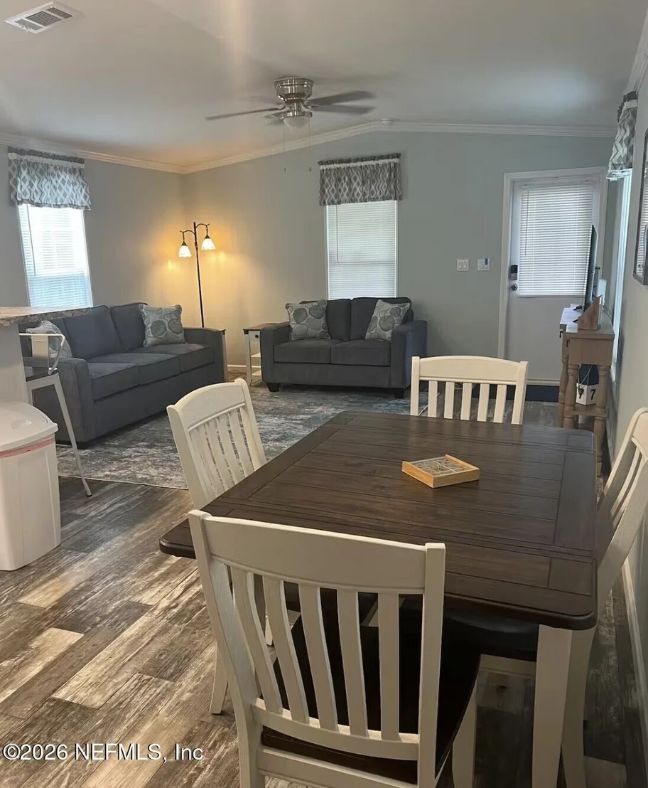 Photo of 111 WATEROAK Road