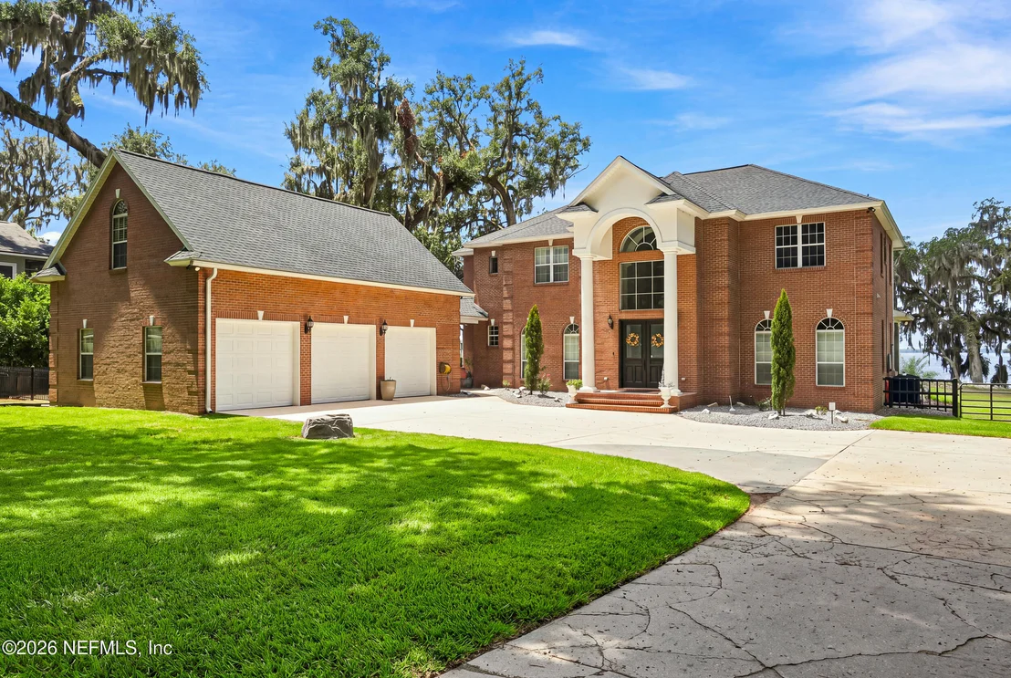 Photo of 120 RUSTIC OAKS Lane