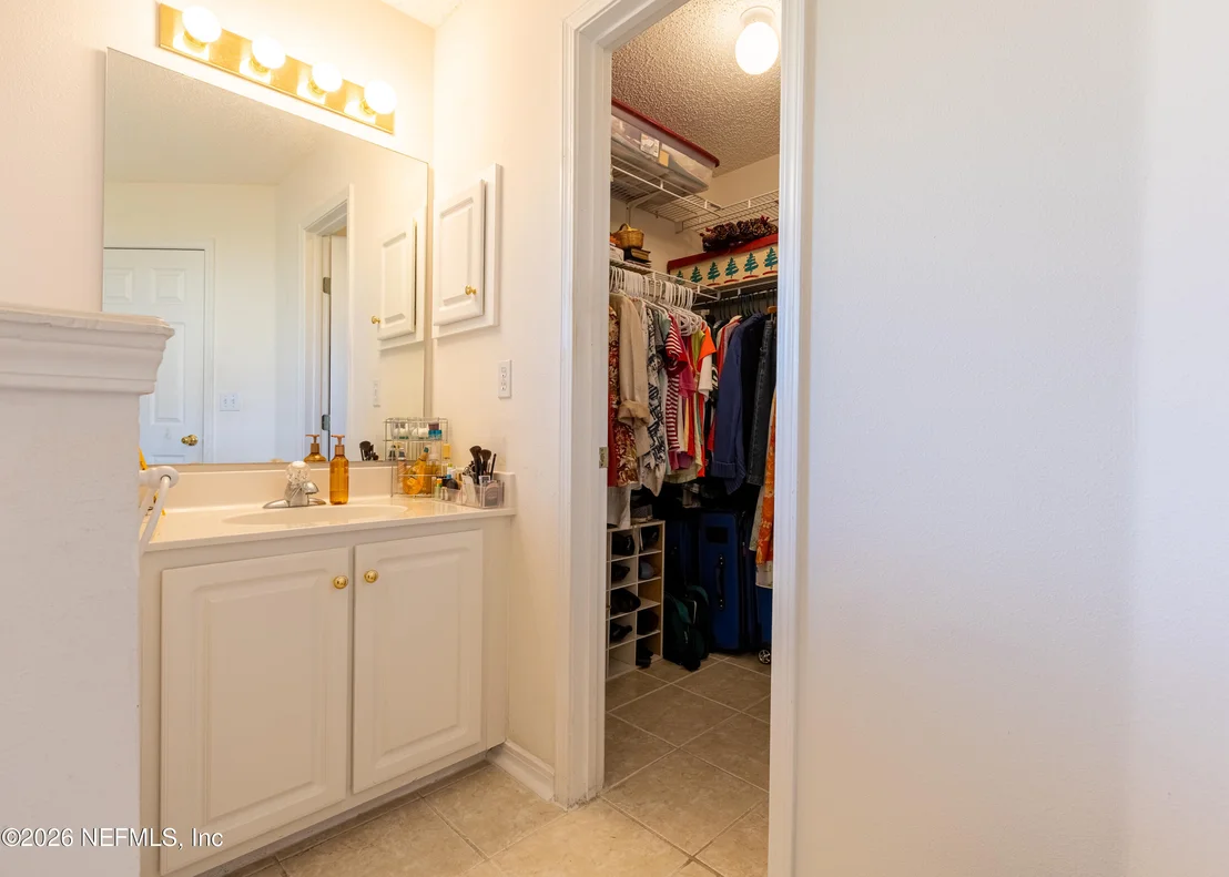 Photo of 556 WHITFIELD Road