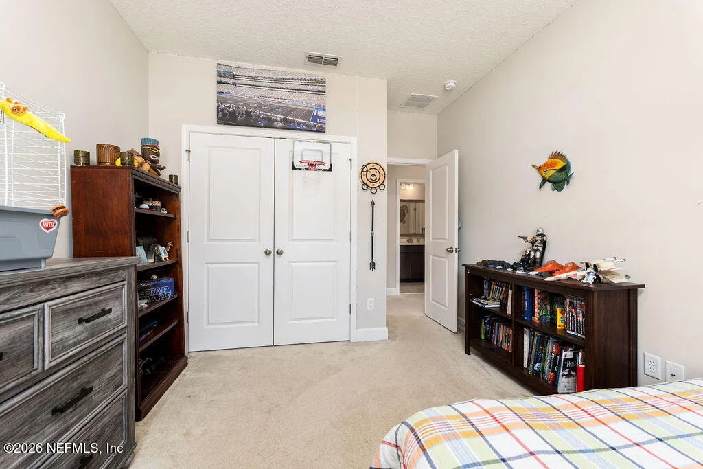 Photo of 818 OUTLOOK Drive