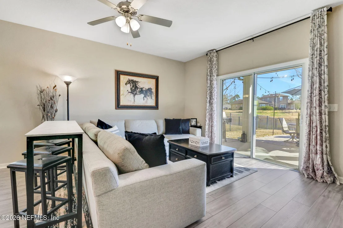 Photo of 82 TREE FROG Way