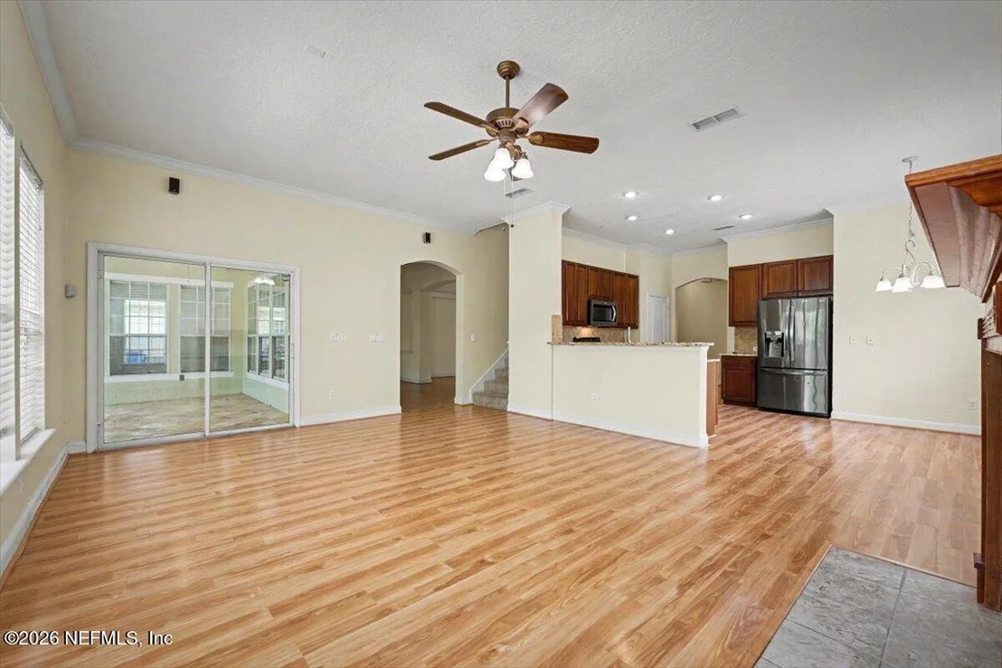 Photo of 1028 MEADOW VIEW Lane