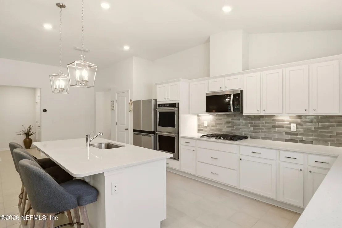 Photo of 242 GOYA Way