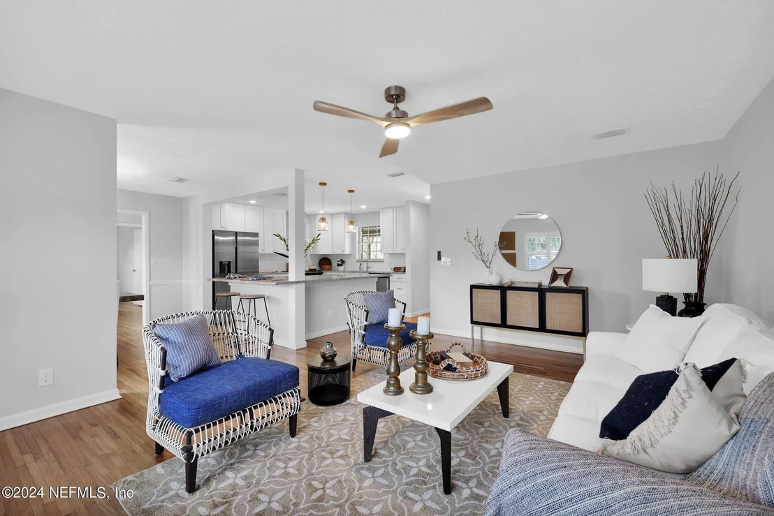 Photo of 2839 CEDARCREST Drive