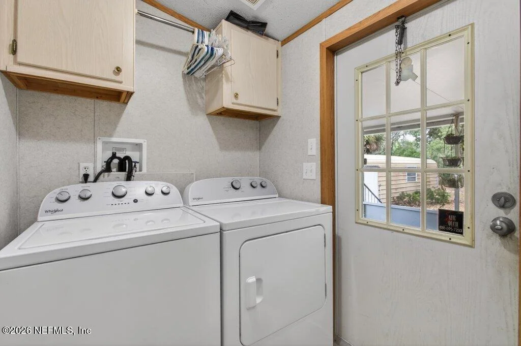 Photo of 207 CABOT Lane