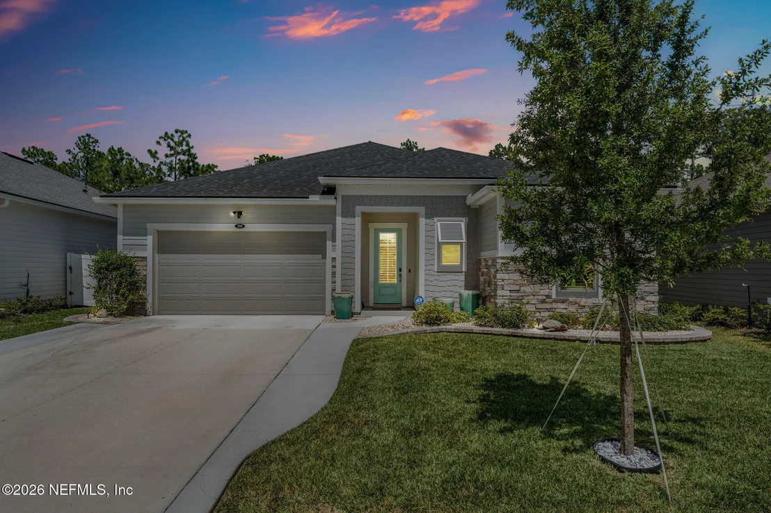 Photo of 295 PALOMAR Drive