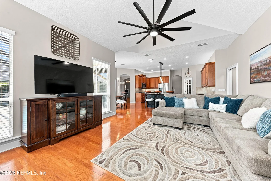 Photo of 1304 HONEYSUCKLE Drive