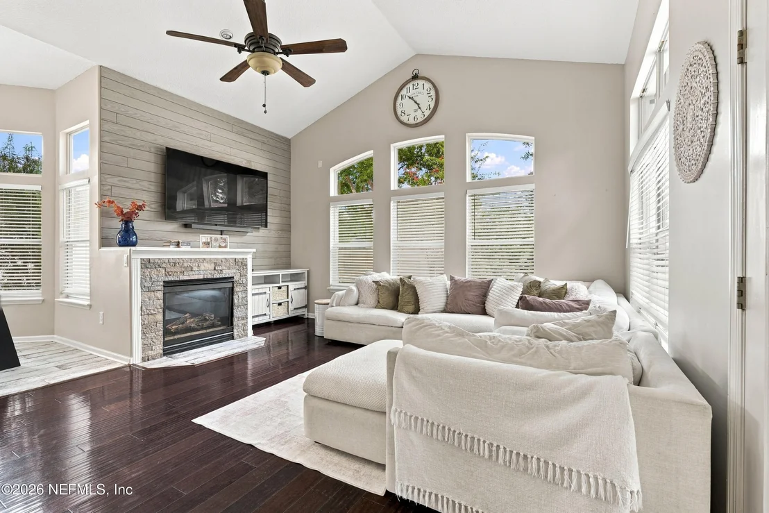 Photo of 700 N INDIGO Terrace
