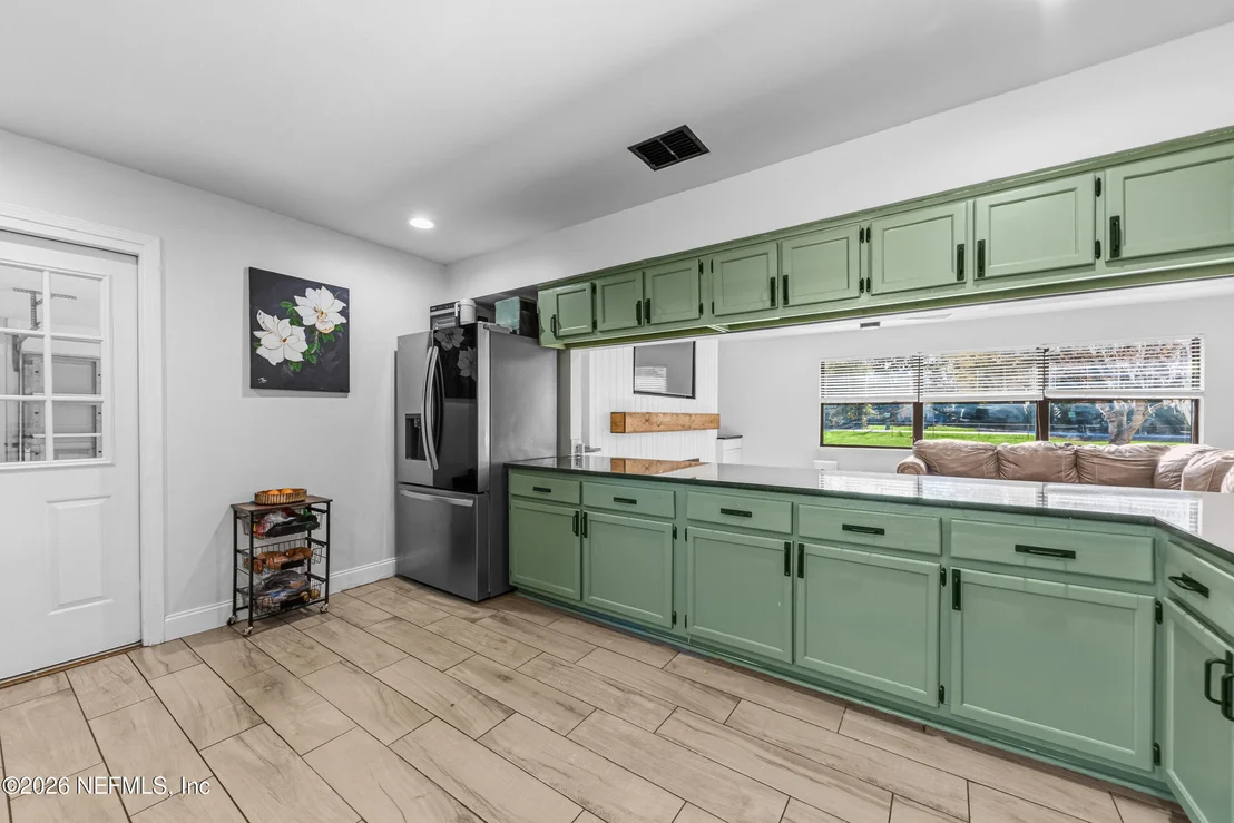 Photo of 2961 BEAVER Avenue