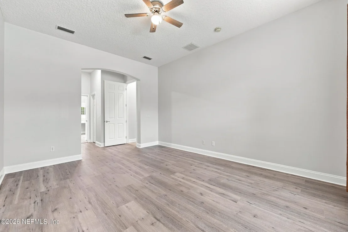 Photo of 10125 DELPOINT Lane