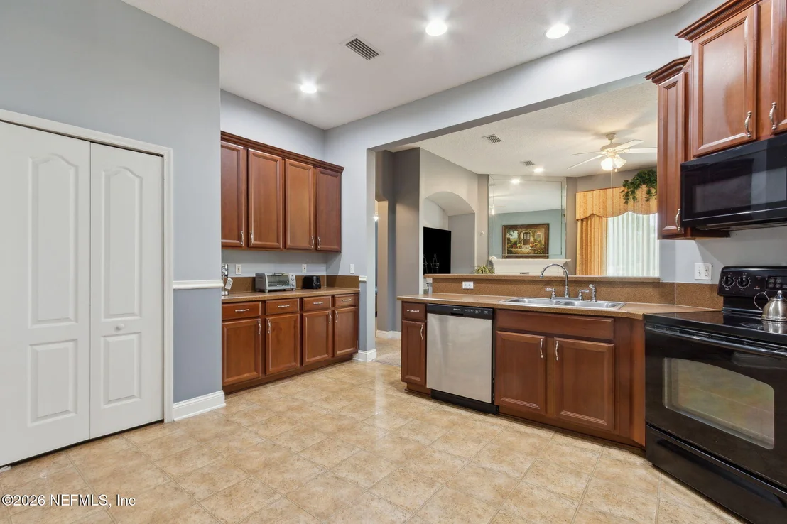Photo of 9557 ADELAIDE Drive
