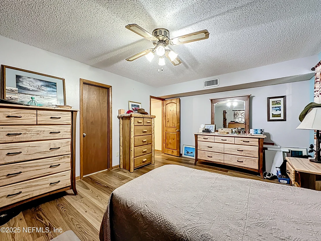 Photo of 35061 KAREN Road