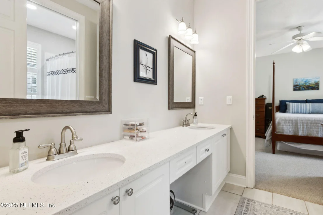 Photo of 724 PINEY Place