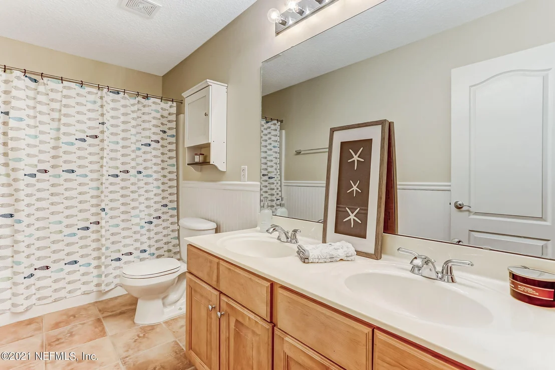 Photo of 1016 DUNSTABLE Lane