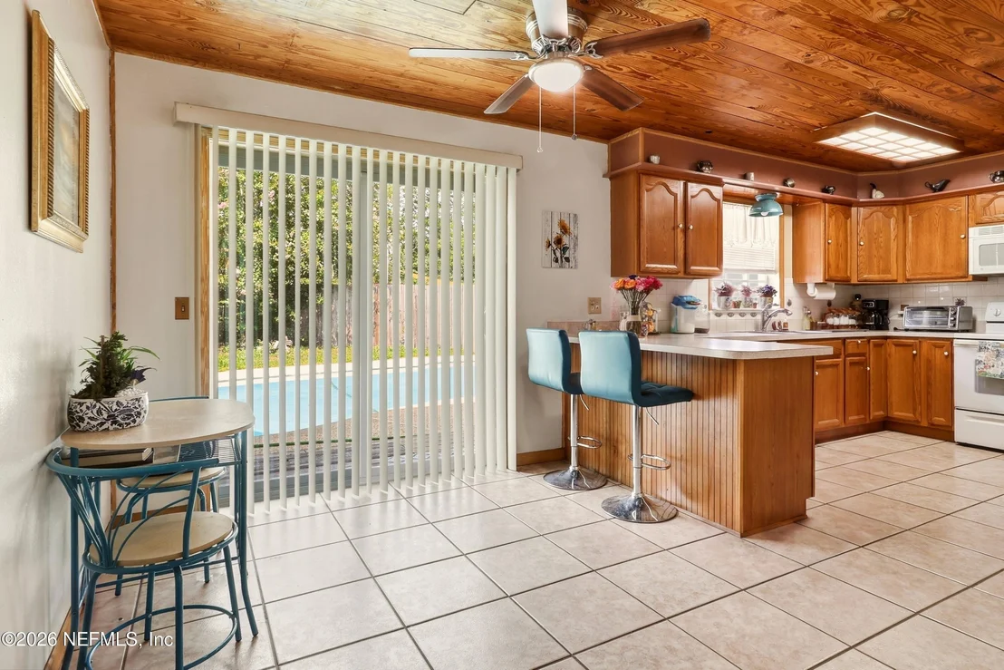 Photo of 1927 MONTEAU Drive