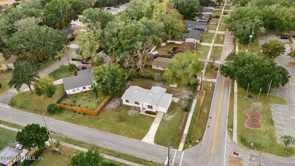 Photo of 7204 HERNANDO Road