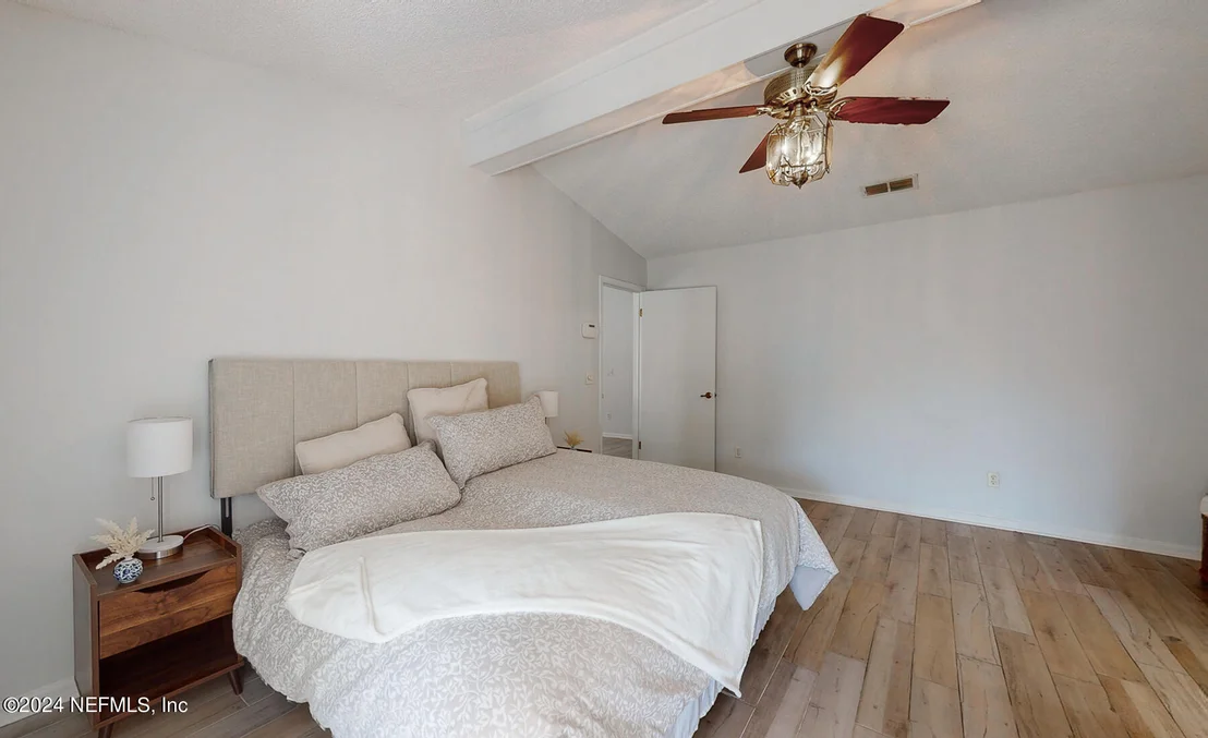 Photo of 8666 CHARLESGATE Circle N
