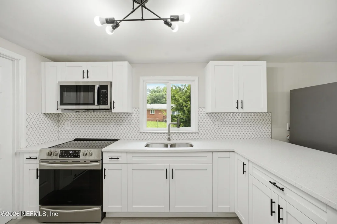 Photo of 5305 WASHINGTON ESTATES Drive