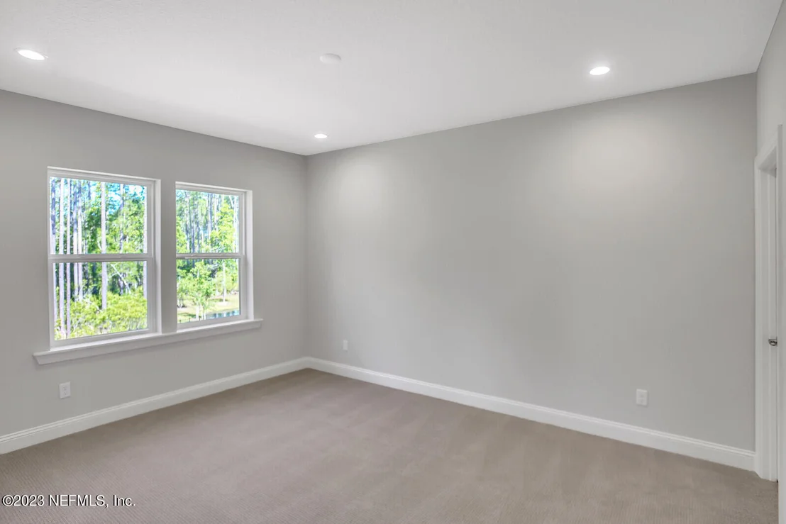 Photo of 557 PINE HAVEN Drive