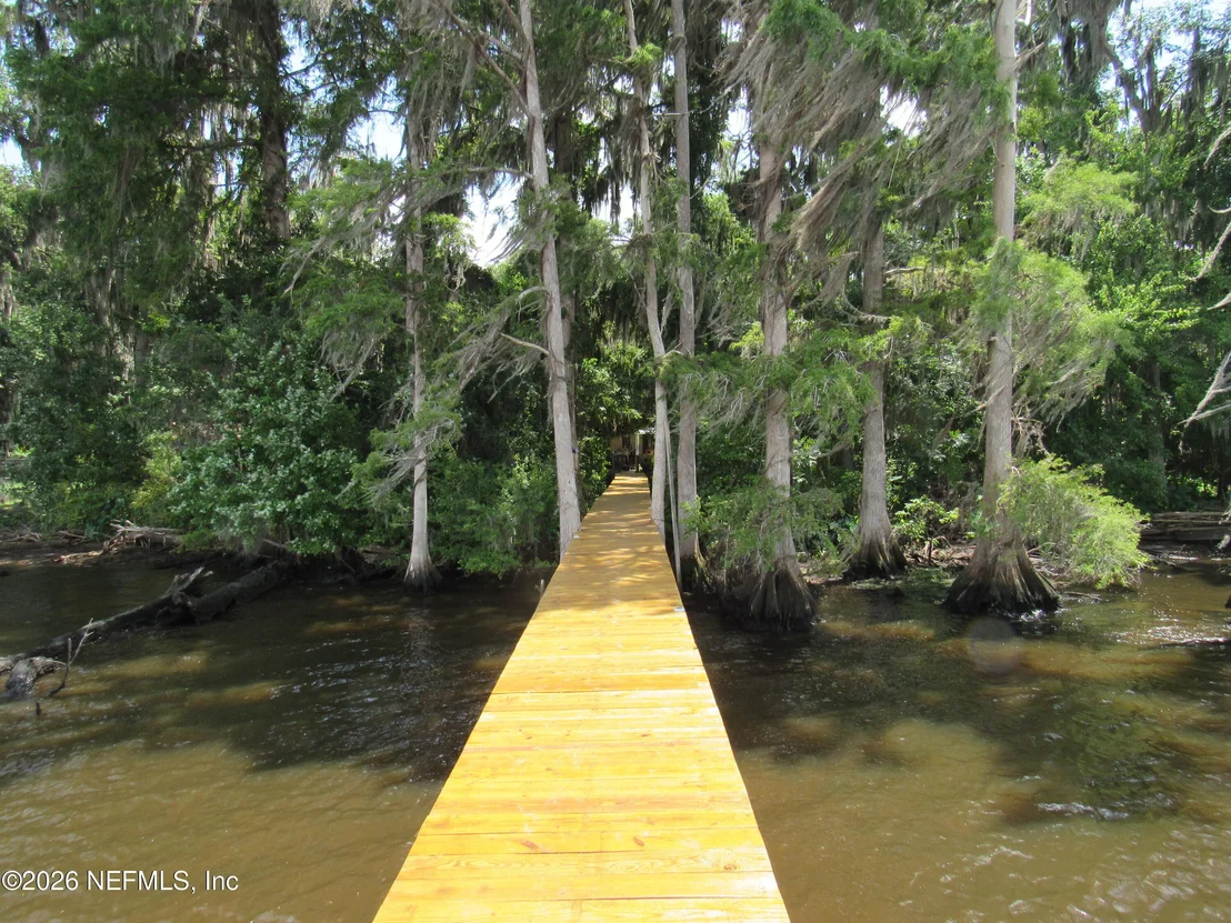 Photo of 451 COUNTY ROAD 13 S