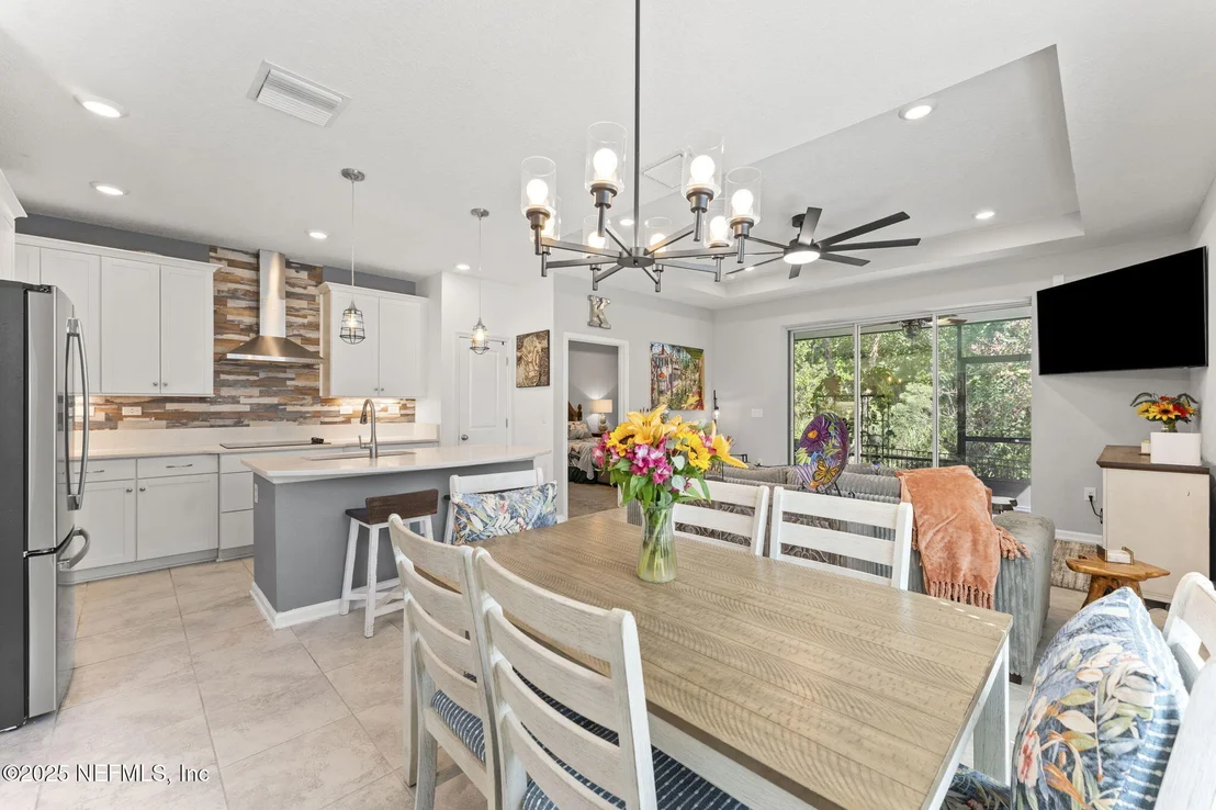 Photo of 128 MODESTO Drive