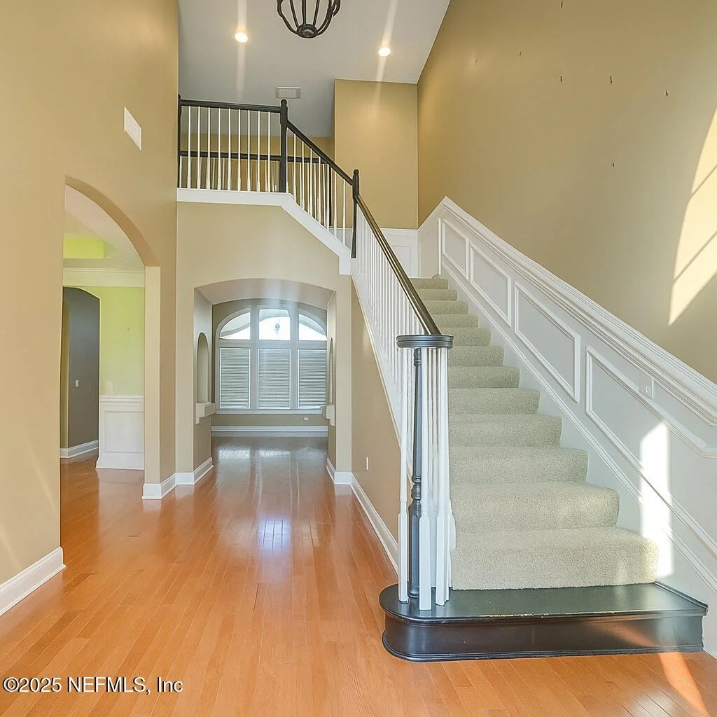 Photo of 1897 HICKORY TRACE Drive