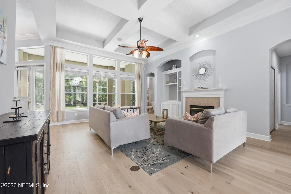 Photo of 1252 N BURGANDY Trail