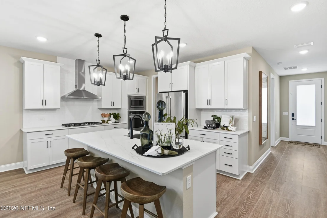 Photo of 35 WHITE TREE Court
