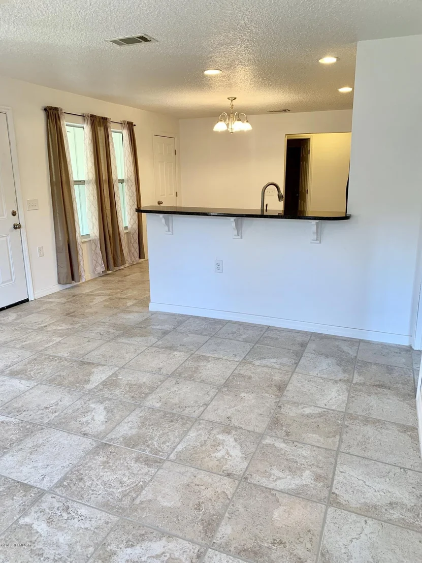 Photo of 3713 MAIN Street