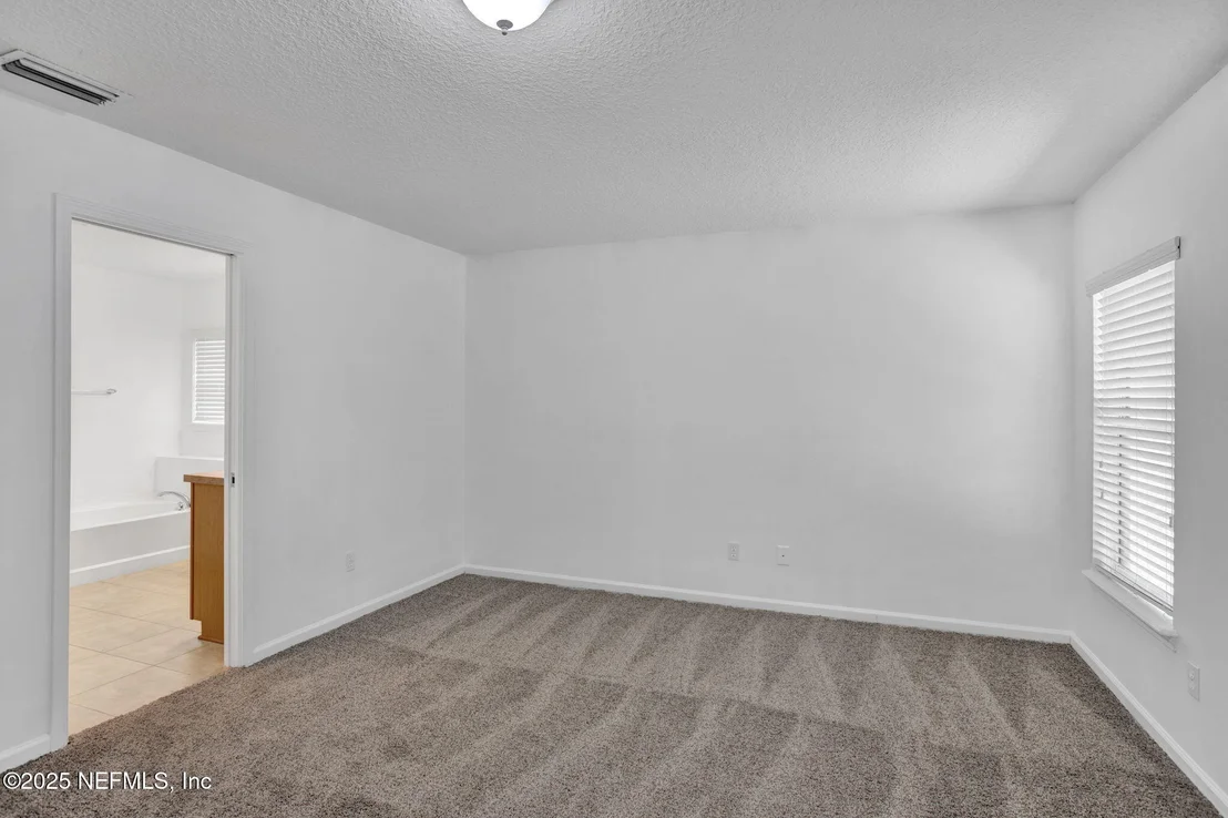 Photo of 6719 ROYAL LEAF Lane