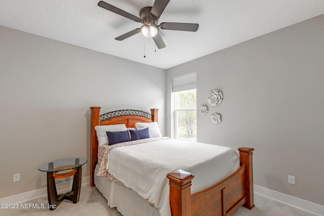 Photo of 309 GLENNEYRE Circle