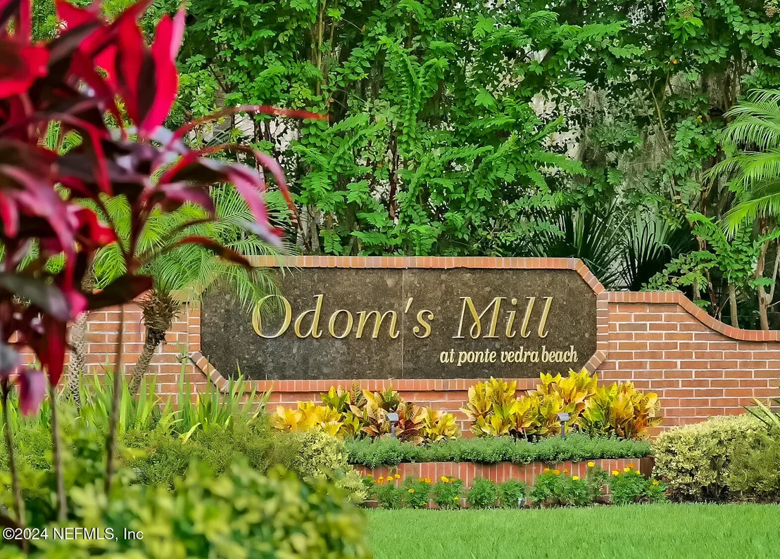 Photo of 804 MILL STREAM Road