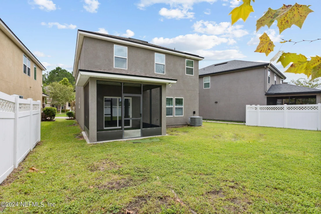 Photo of 597 DRYSDALE Drive