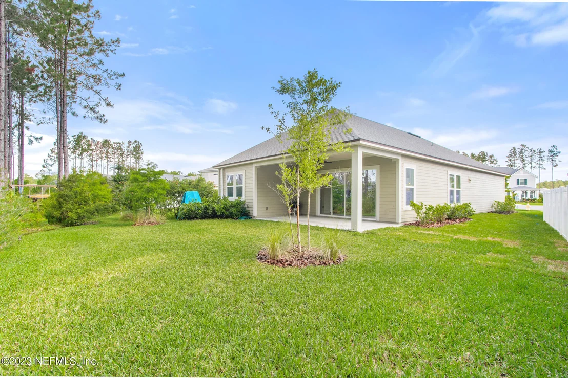Photo of 27 CLOVERBROOK Road