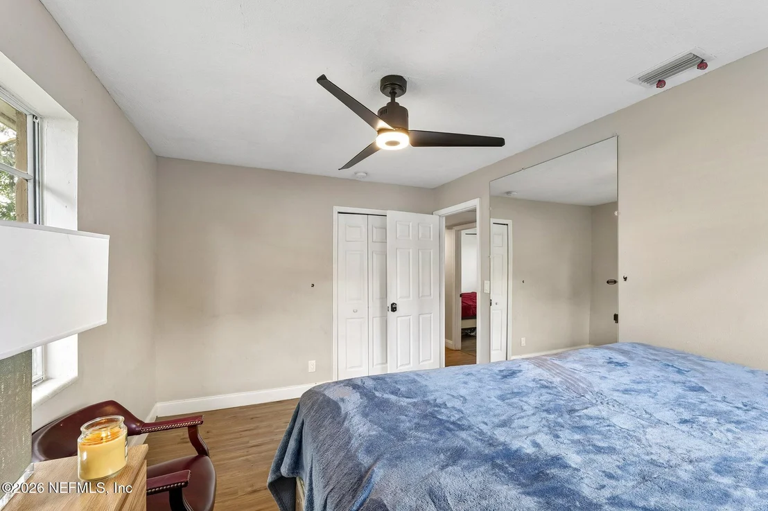 Photo of 5121 DUNSTAN Road