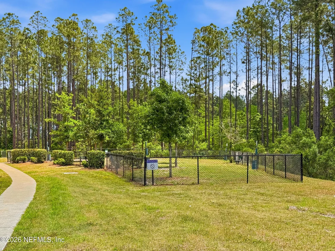 Photo of 509 GLASGOW Drive