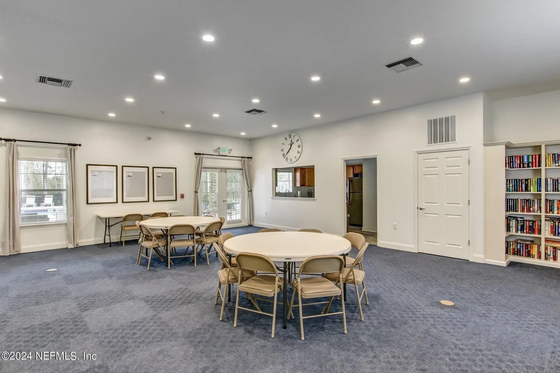 Photo of Unit 301 at 320 RYDER CUP Circle