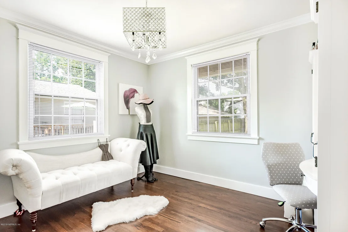 Photo of 2152 REDFERN Road