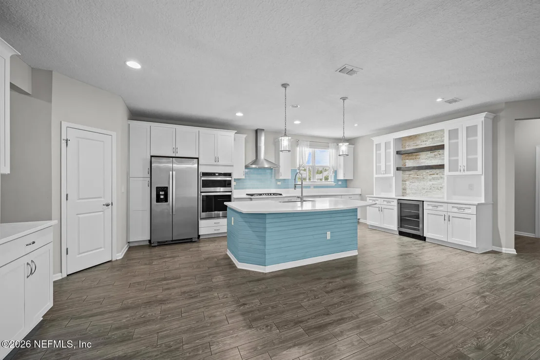 Photo of 118 TOPSIDE Drive