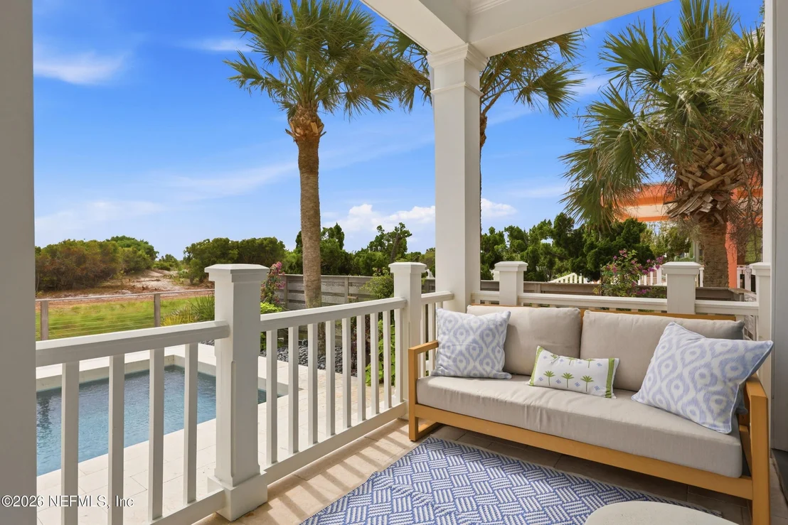 Photo of 688 OCEAN PALM Way