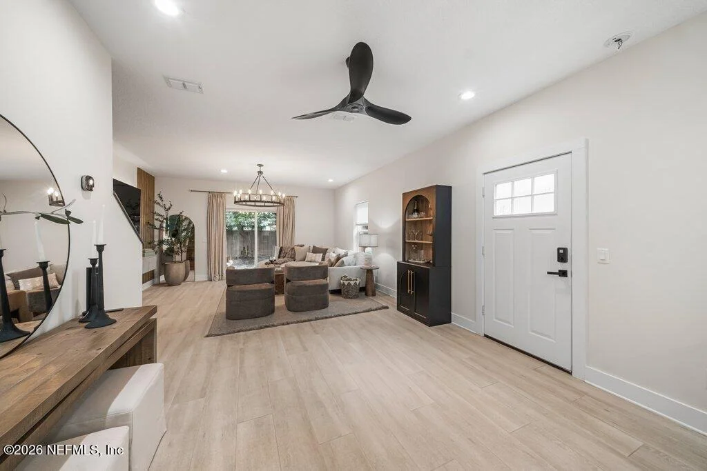 Photo of Unit C at 45 DONNER Road