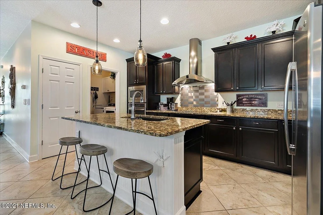 Photo of 4000 SEASIDE Drive E