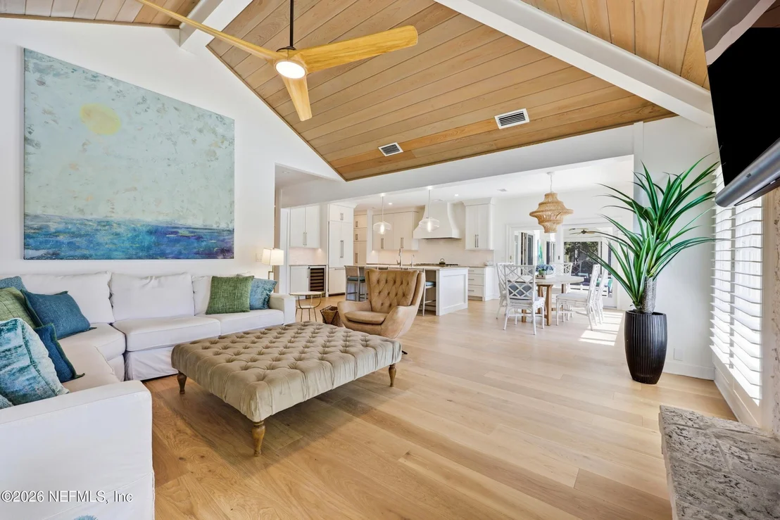 Photo of 2313 BEACHCOMBER Trail