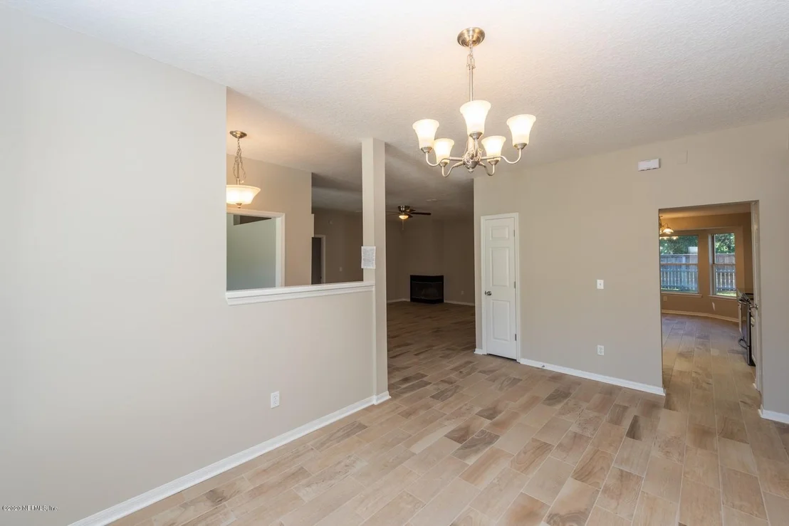 Photo of 1524 MAPLE LEAF Lane