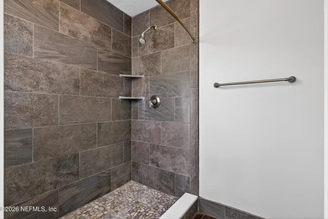 Photo of 5353 RIVERTON Road